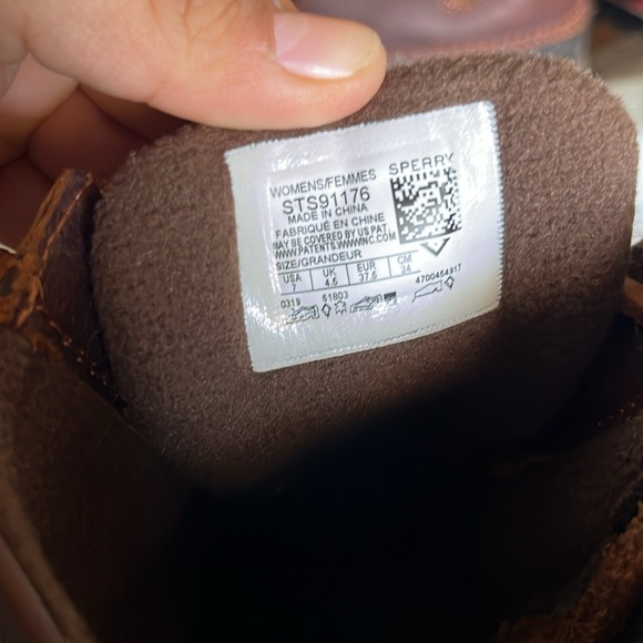 Sperry women’s saltwater winter lux boots - Picture 4 of 4